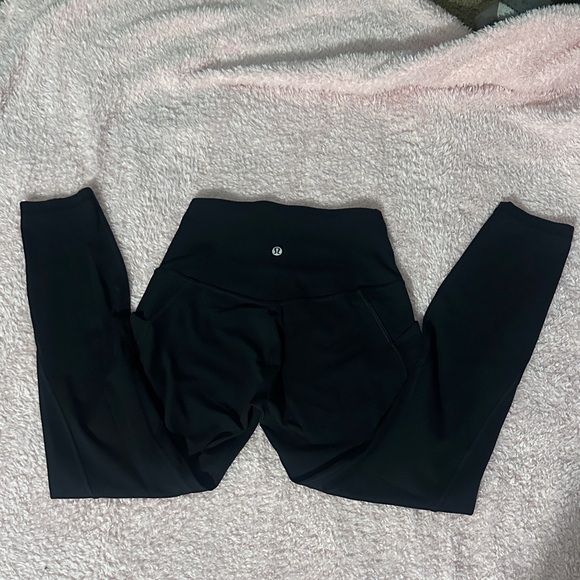 lululemon athletica Other - Black lululemon women Leggings with packets